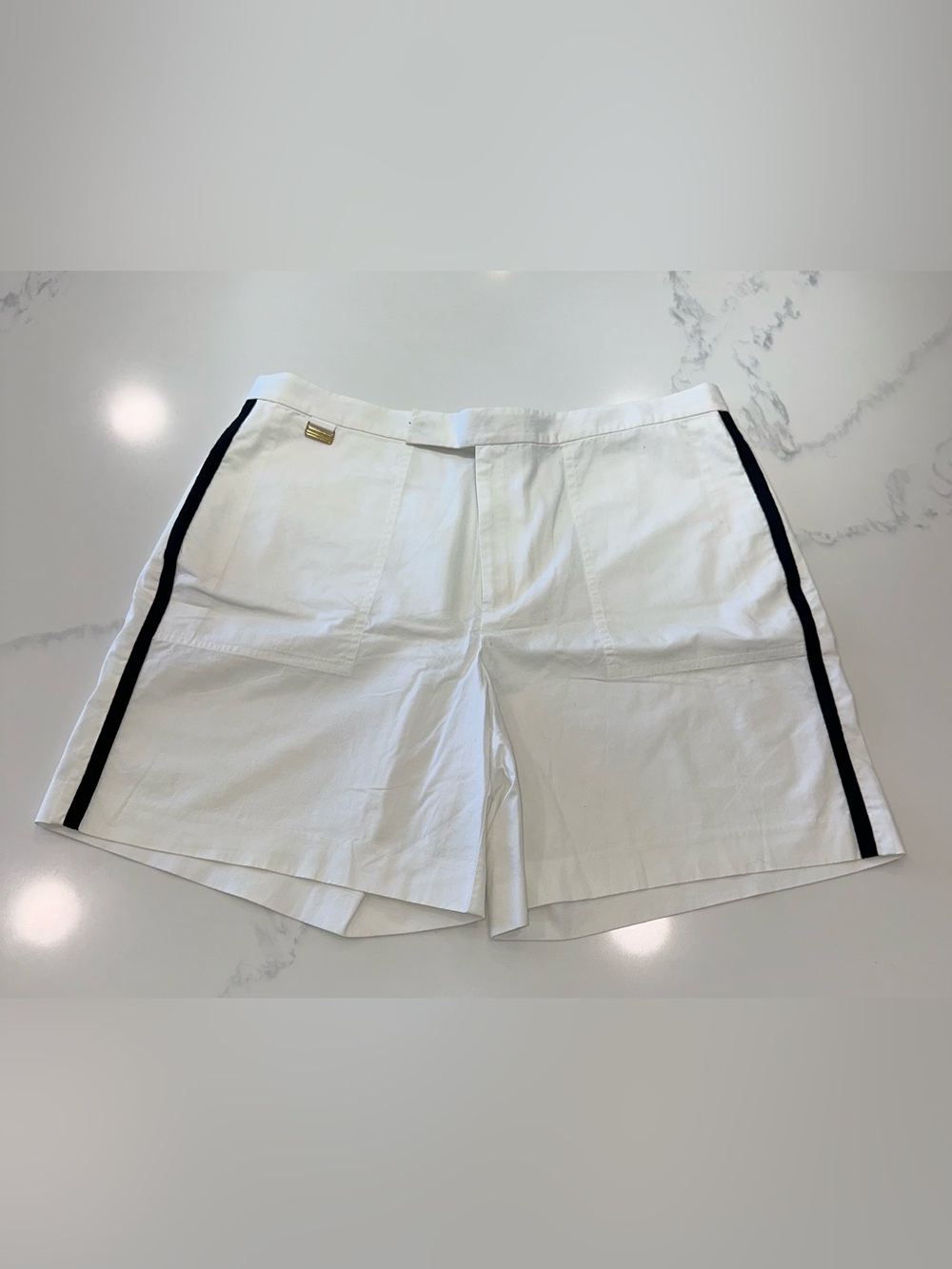 RALPH LAUREN Sz 14~WIMBLEDON STYLE WHITE SHORTS DISTINCT SIDE STRIPE DETAIL GOLF